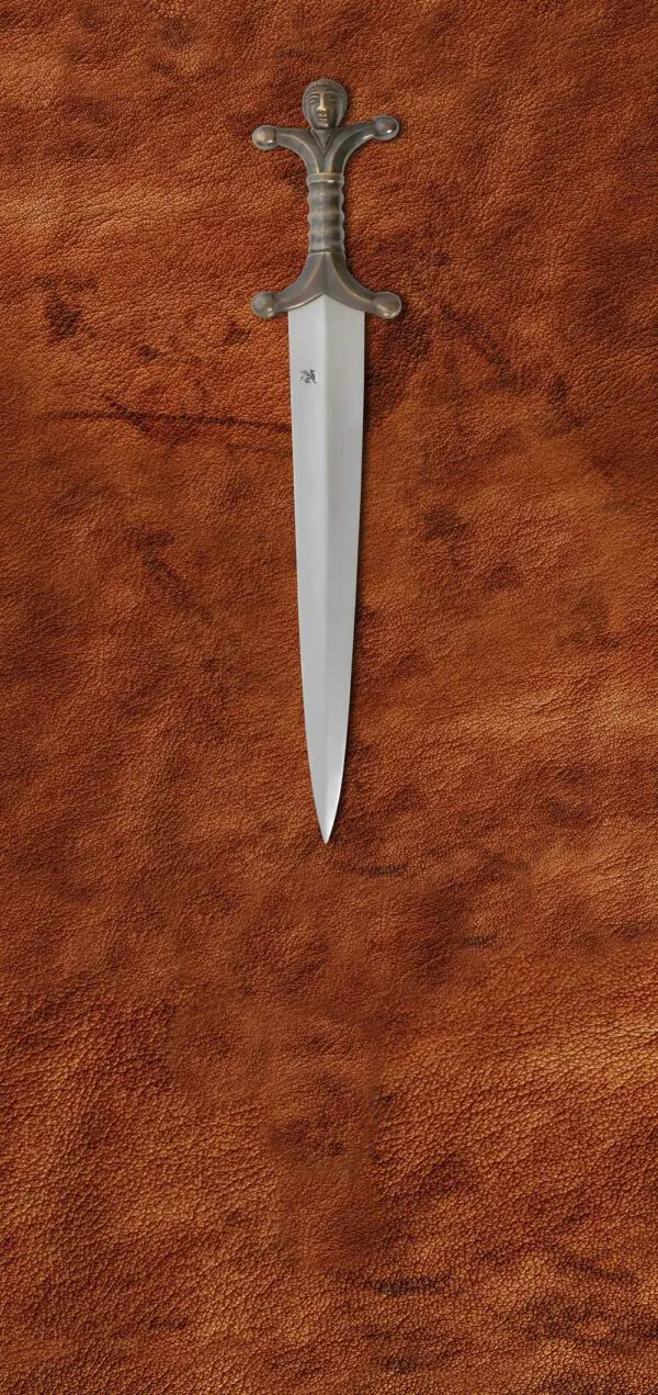 the-celtic-anthropomorphic-sword-1532