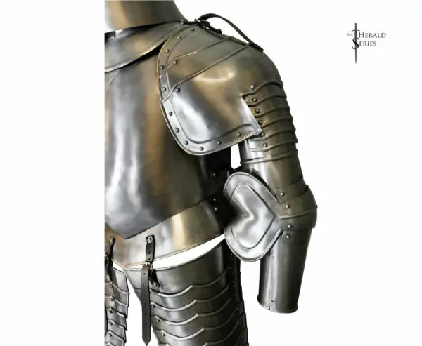 medieval-set-of-armor-prussian-german-helmet-chest-plate-leg-armor-2