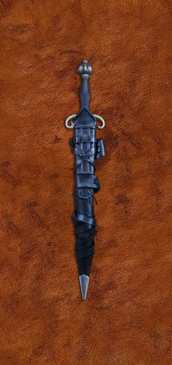 mother-of-dragons-sword-sketch-sword-design-darksword-armory-got-game-of-thrones-1