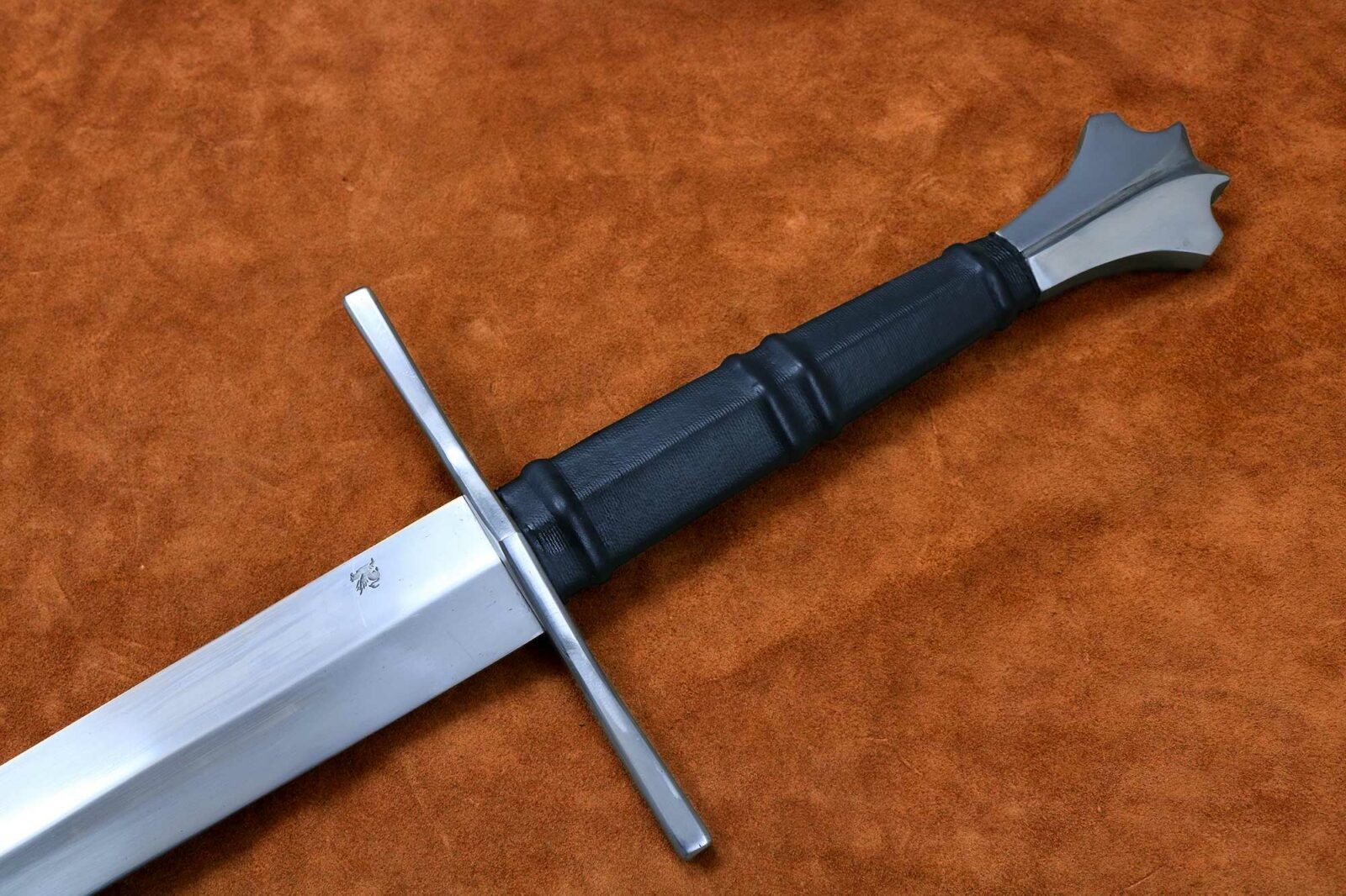 two-handed-medieval-sword-medieval-weapon-longsword-1332-hilt ...