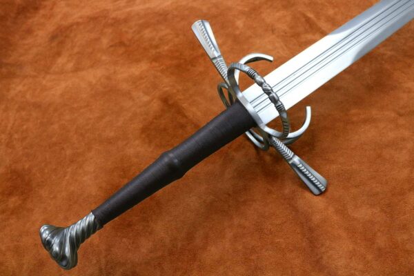 16th-century-two-handed-zweihander-basket-medieval-weapon-1535-hilt-blade