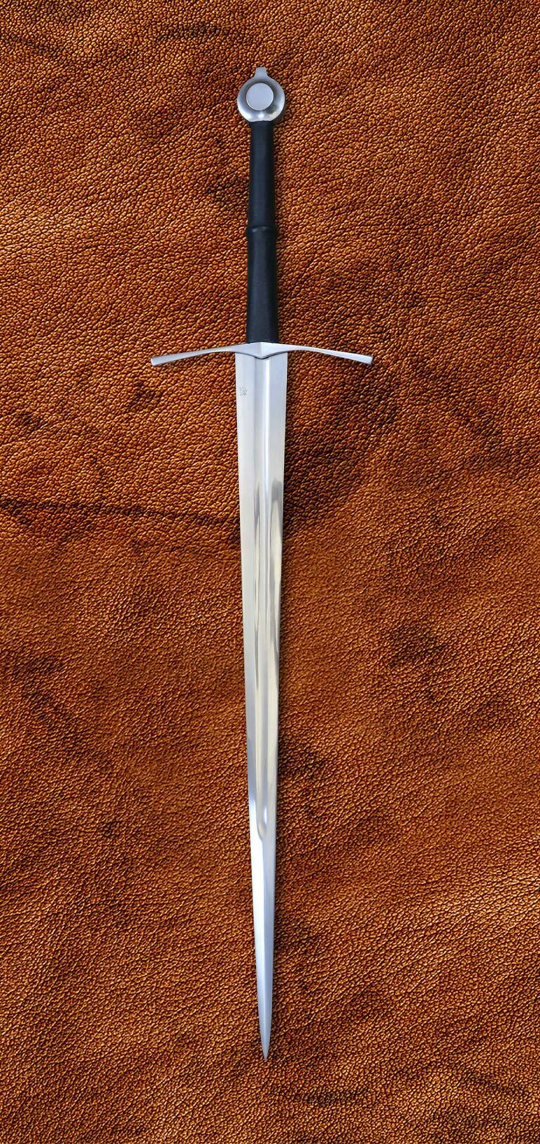 Black Knight Medieval Sword | darksword-armory.com