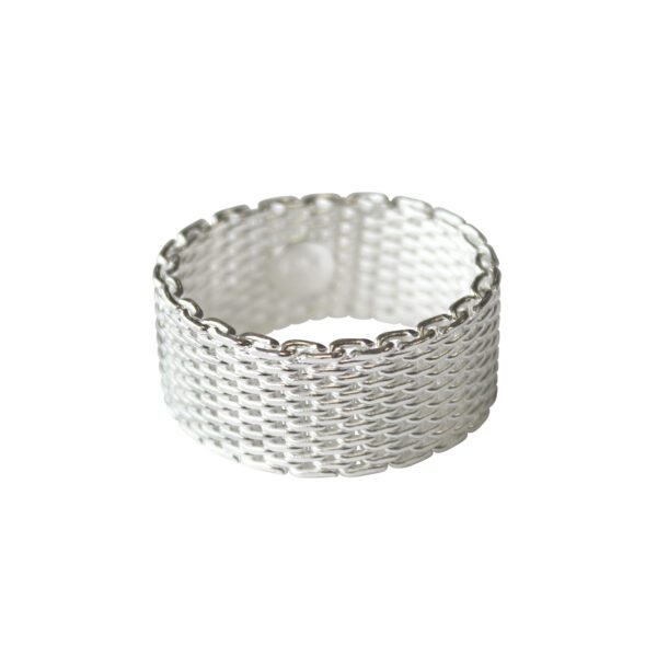 Chain-mail-ring-medieval