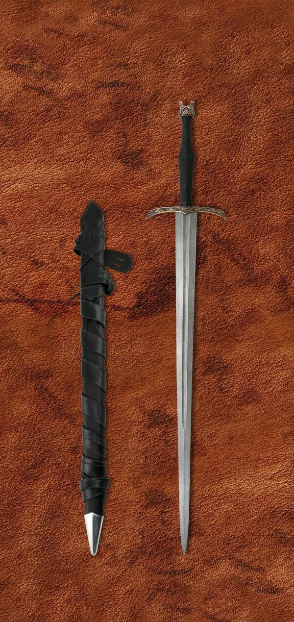 wolfsbane-damascus-steel-sword-inspired-by-game-of-thrones-scabbard