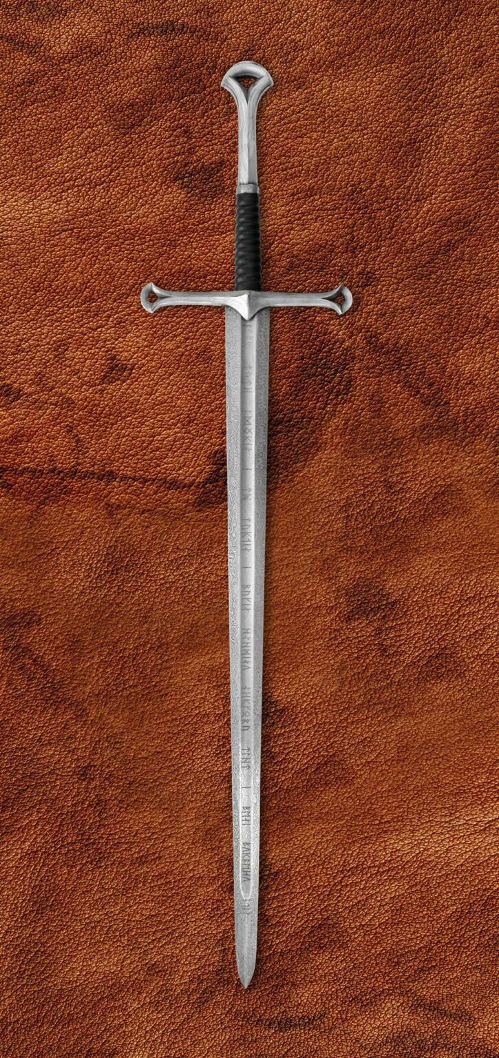 Damascus Steel Swords Darksword Armory   The Damascus Anduril Lord Of The Rings Sword Lotr 1603 725x1536 