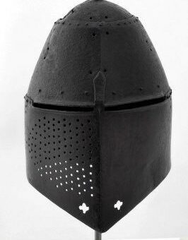 templar-helmet-antique-museum-artifact-historical-reproduction