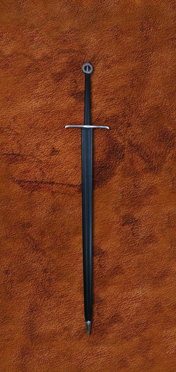 the-sword-of-the-mountain-game-of-thrones-got-darksword-armory-in-scabbard