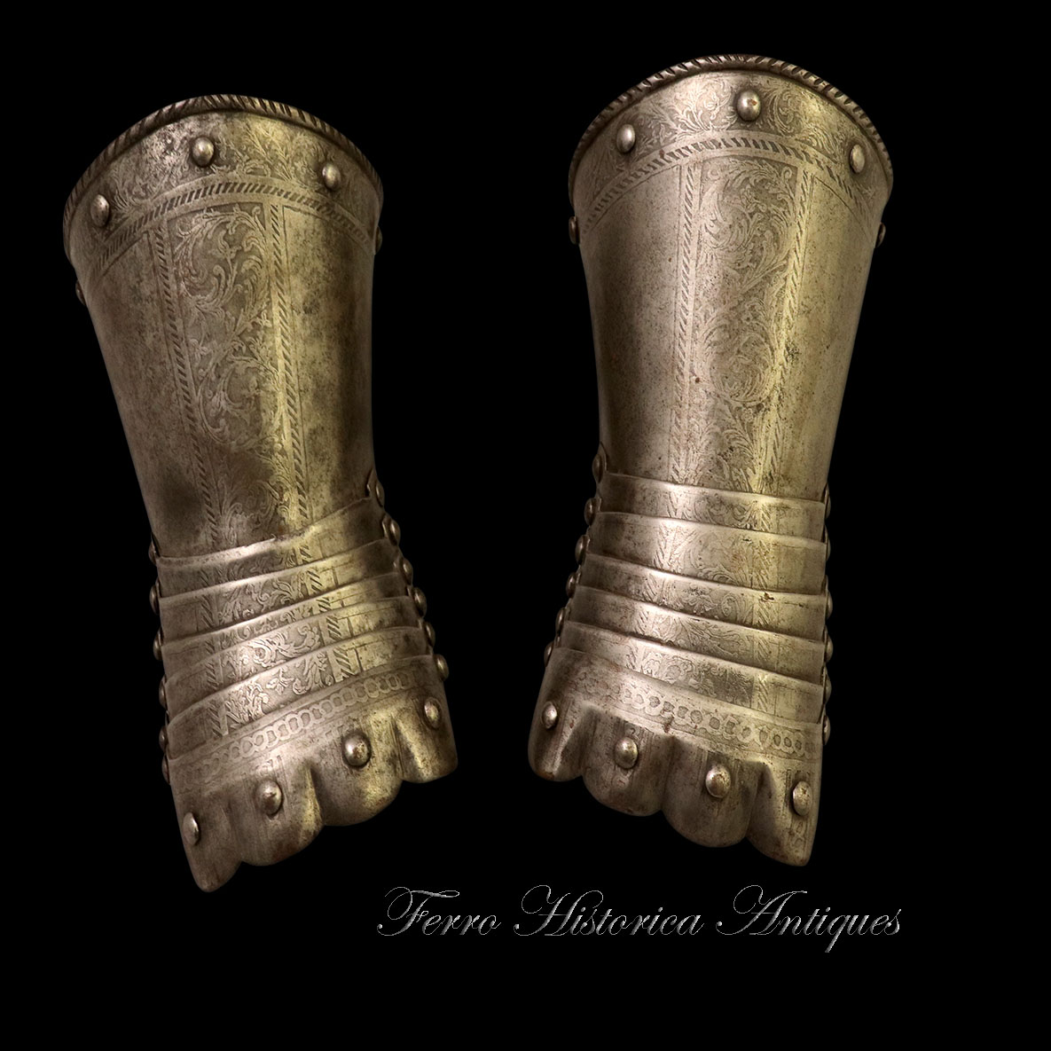 Late Medieval Chainmail Gauntlets - LORD OF BATTLES