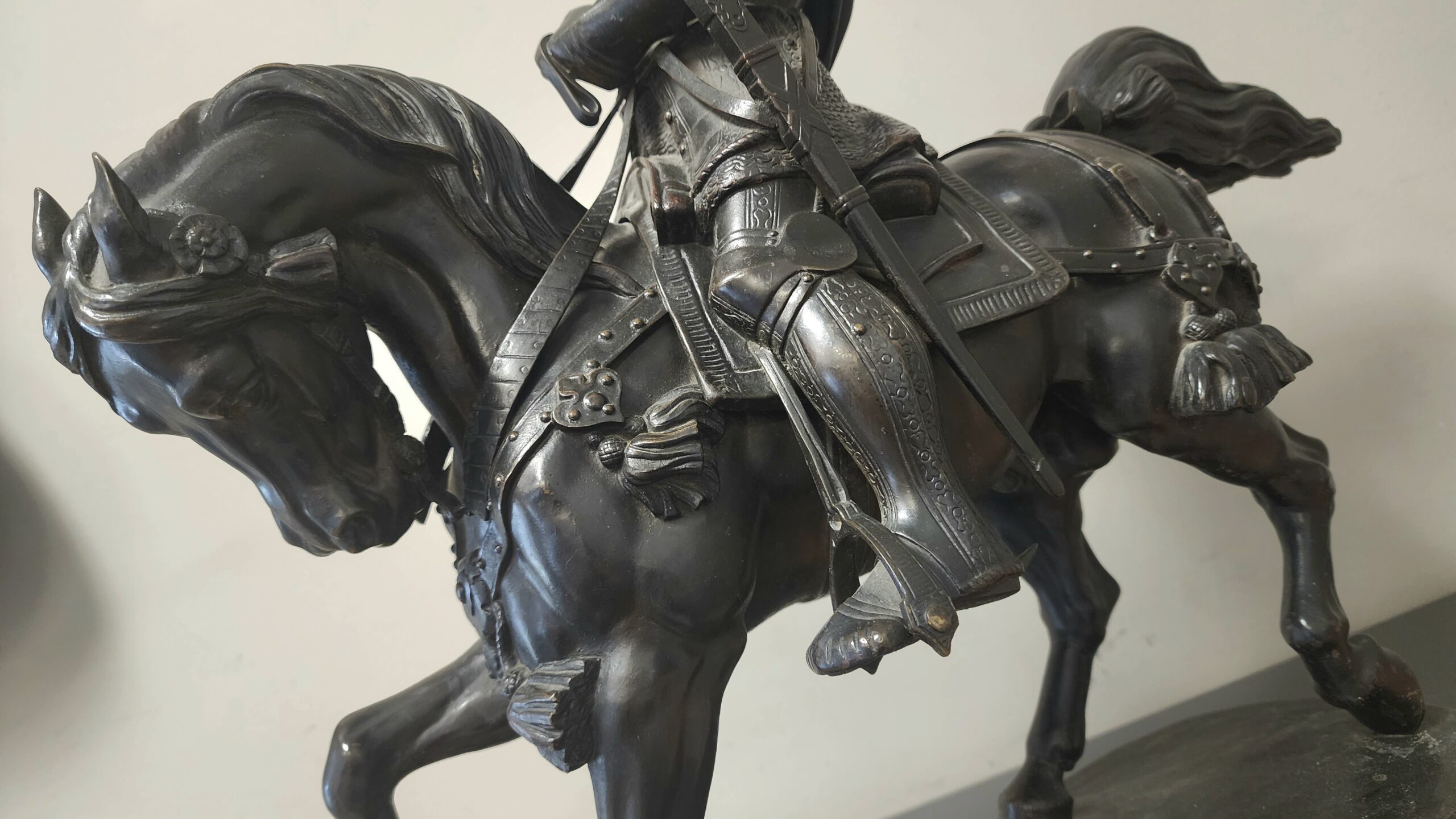 Impressive Bronze equestrian figure of Emmanuel Philibert, 10th Duke of ...